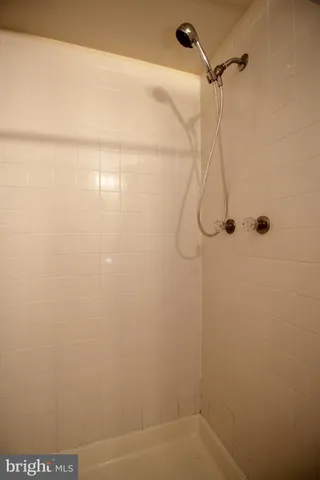 $1,995 | 11615 Stoneview Square, Unit 72/2B, Reston, VA 20191