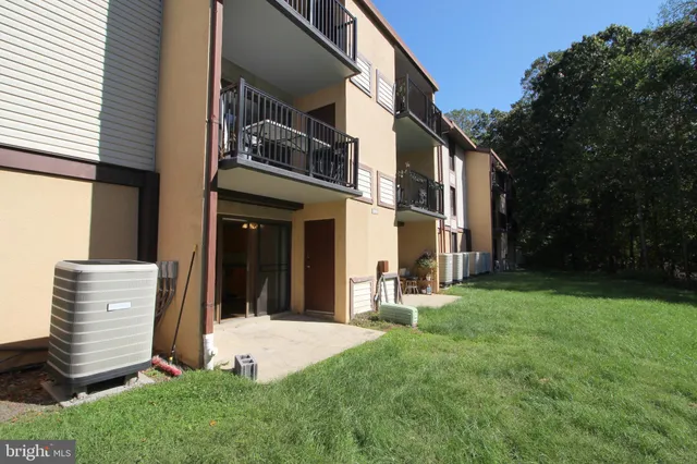 $1,995 | 11615 Stoneview Square, Unit 72/2B, Reston, VA 20191