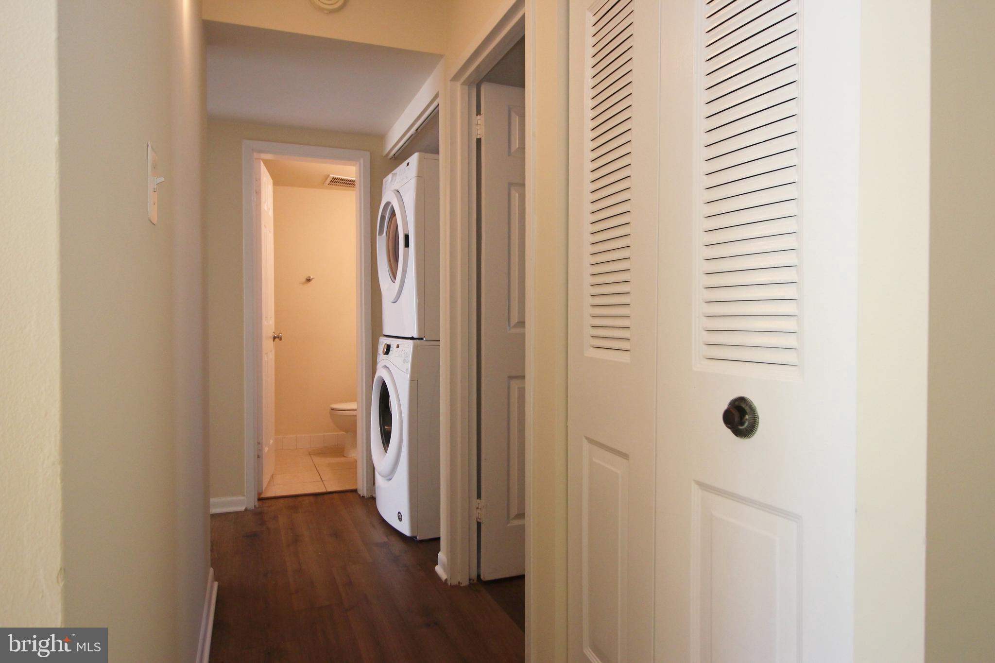 11615 Stoneview Square, Unit 72/2B Reston, VA 20191 - Photo 4 of 25