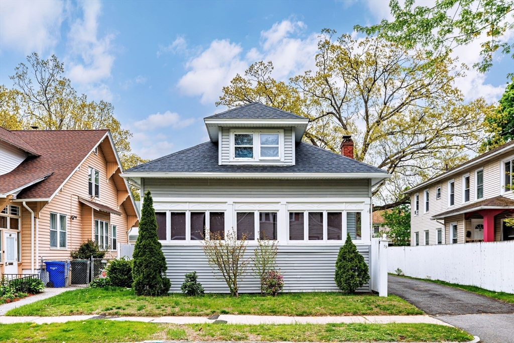 79 Marsden Street Springfield, MA 01109 - Photo 1 of 33