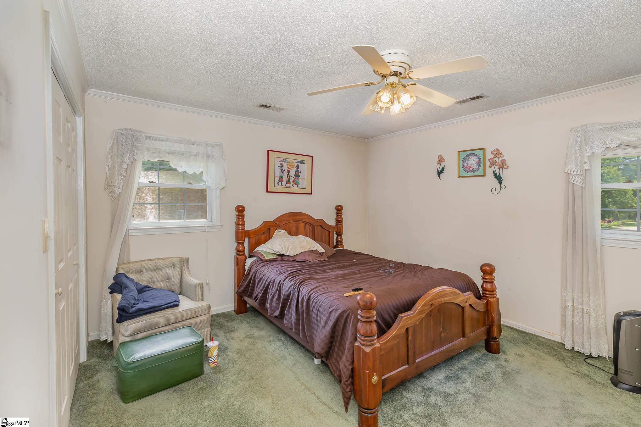 1505 Nazareth Road Spartanburg, SC 29301 - Photo 12 of 23