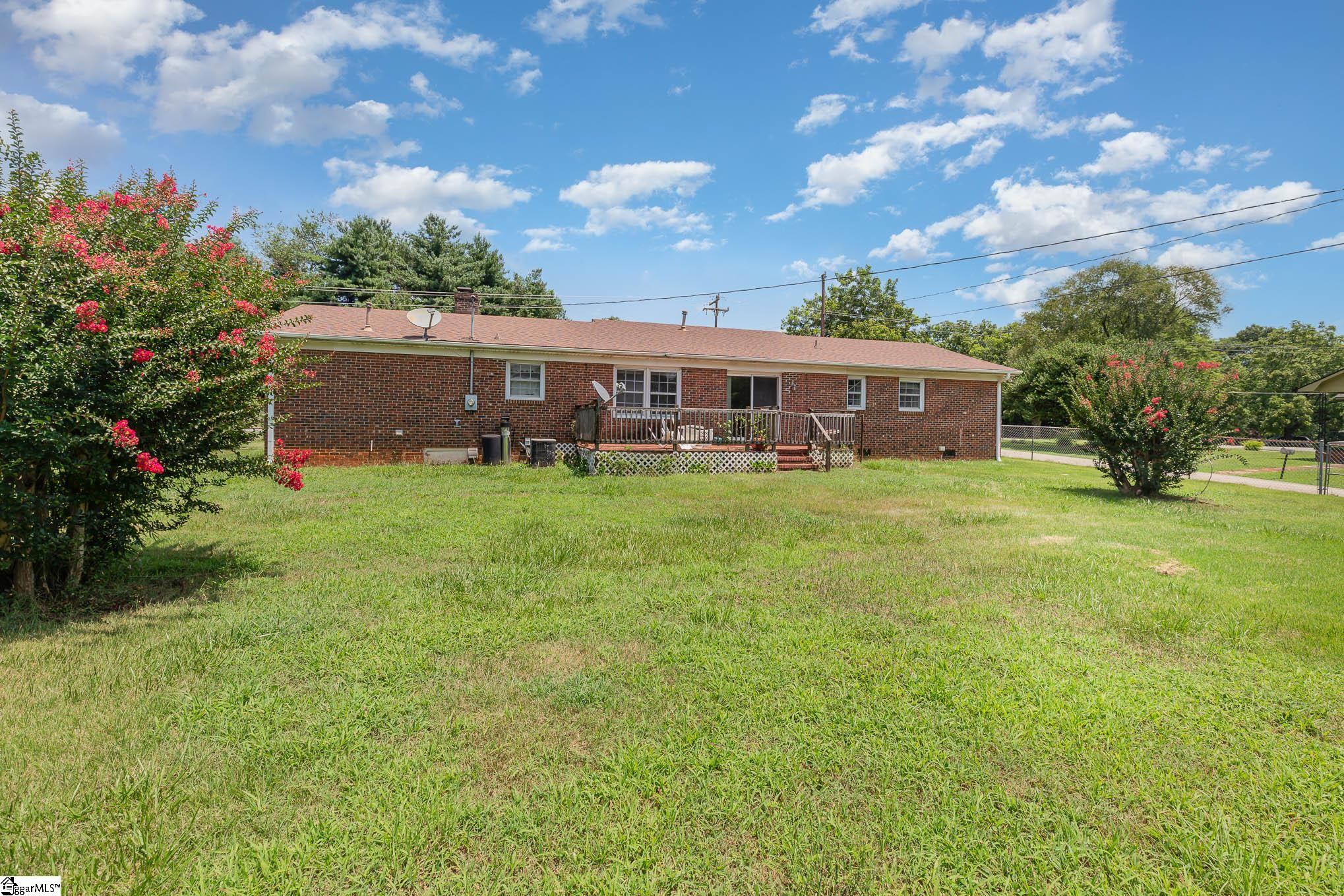 1505 Nazareth Road Spartanburg, SC 29301 - Photo 18 of 23