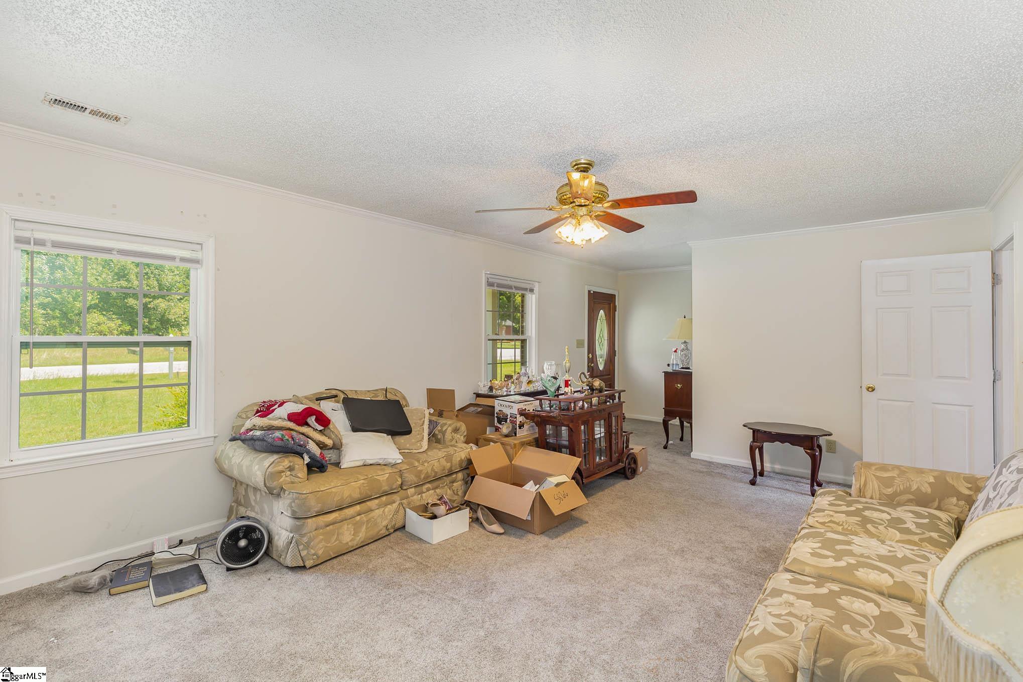 1505 Nazareth Road Spartanburg, SC 29301 - Photo 5 of 23