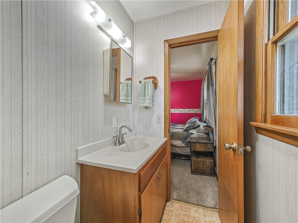 102 Walnut Court Perry, KS 66073 - Photo 17 of 32