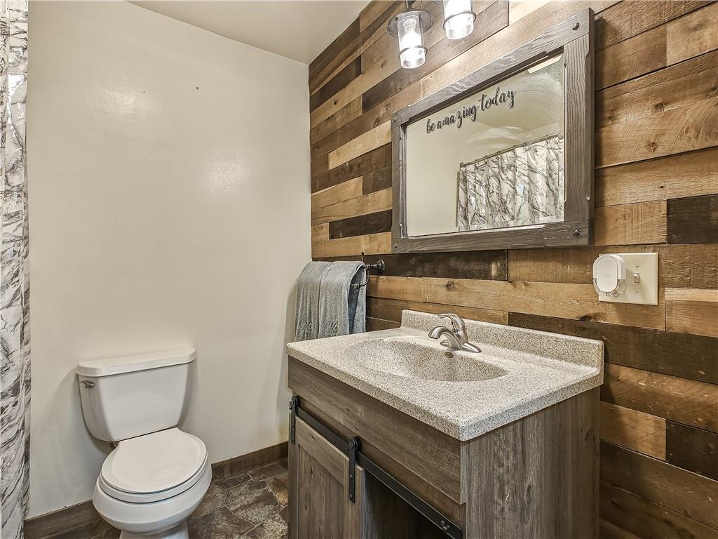 102 Walnut Court Perry, KS 66073 - Photo 18 of 32