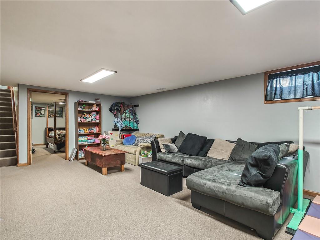 102 Walnut Court Perry, KS 66073 - Photo 25 of 32
