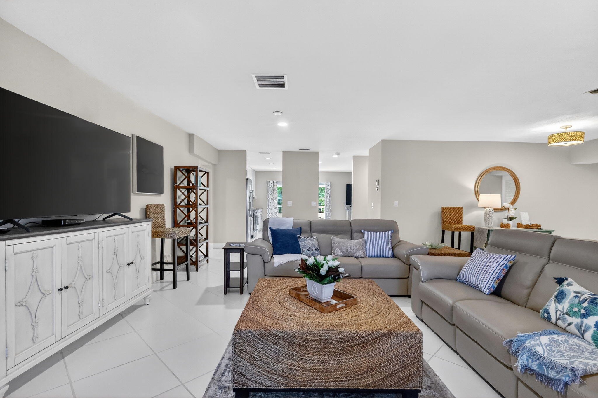 1100 Surf Road, Unit 201 Singer Island, FL 33404 - Photo 13 of 63 Living Room