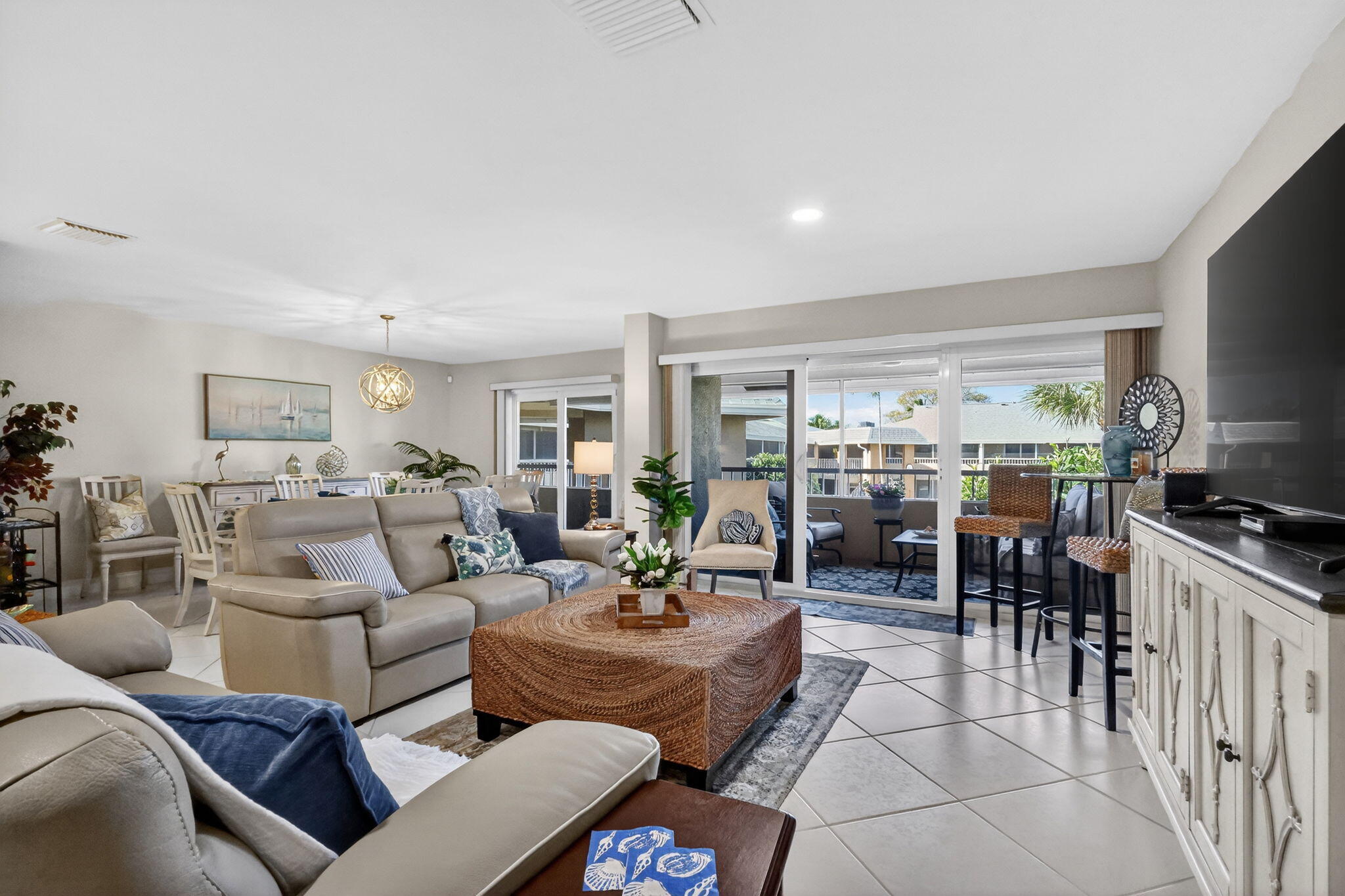 1100 Surf Road, Unit 201 Singer Island, FL 33404 - Photo 15 of 63 Great Room