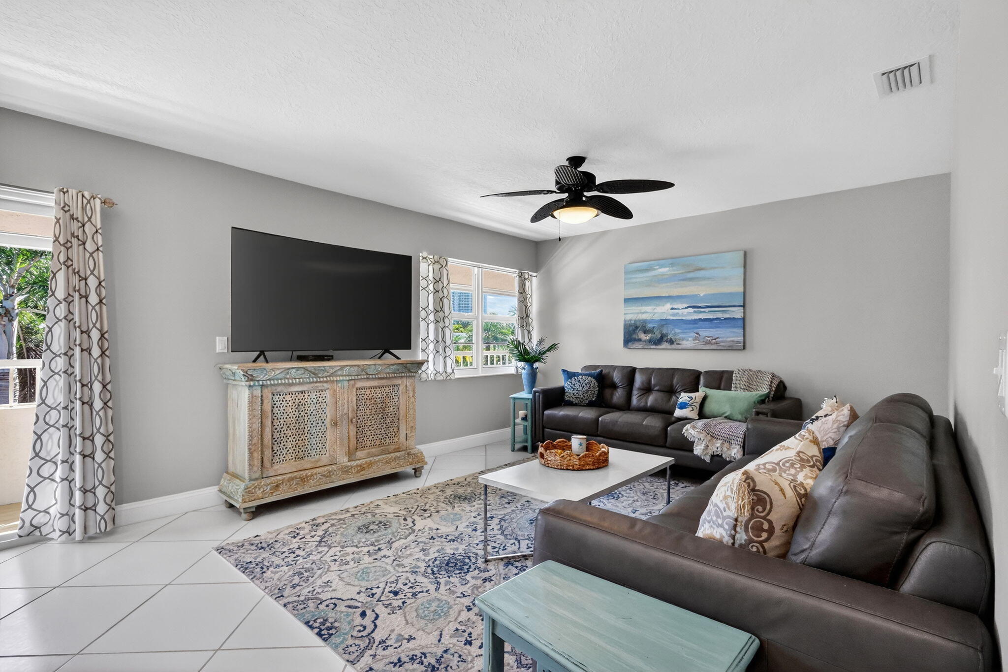 1100 Surf Road, Unit 201 Singer Island, FL 33404 - Photo 23 of 63 Second Living room