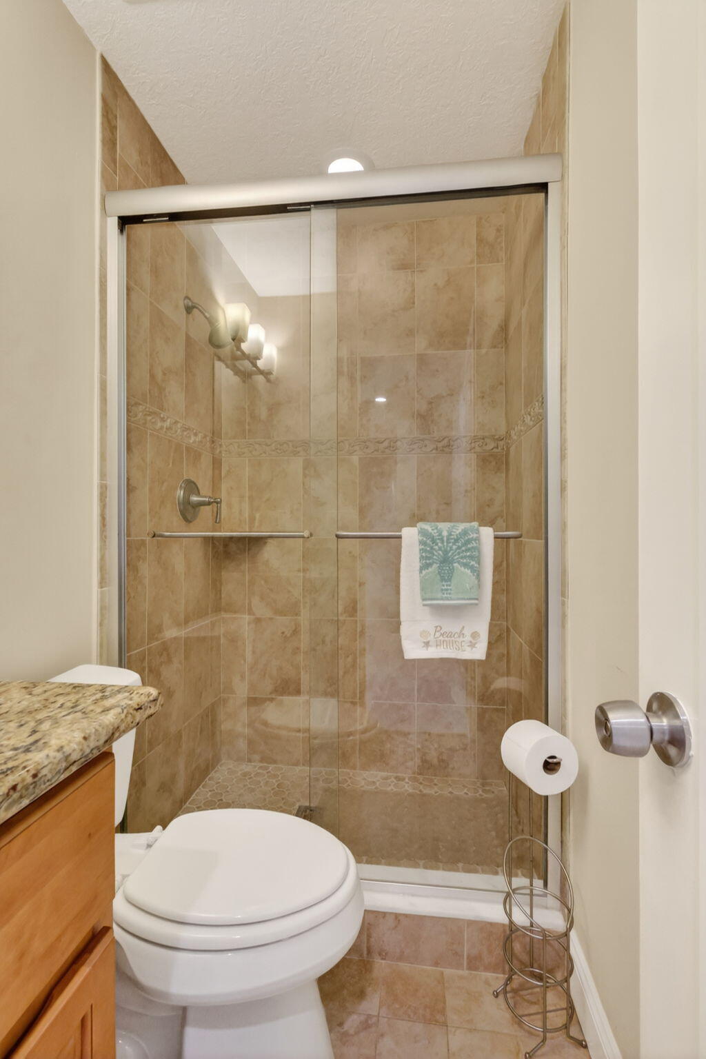 1100 Surf Road, Unit 201 Singer Island, FL 33404 - Photo 38 of 63 Guest Bath #2