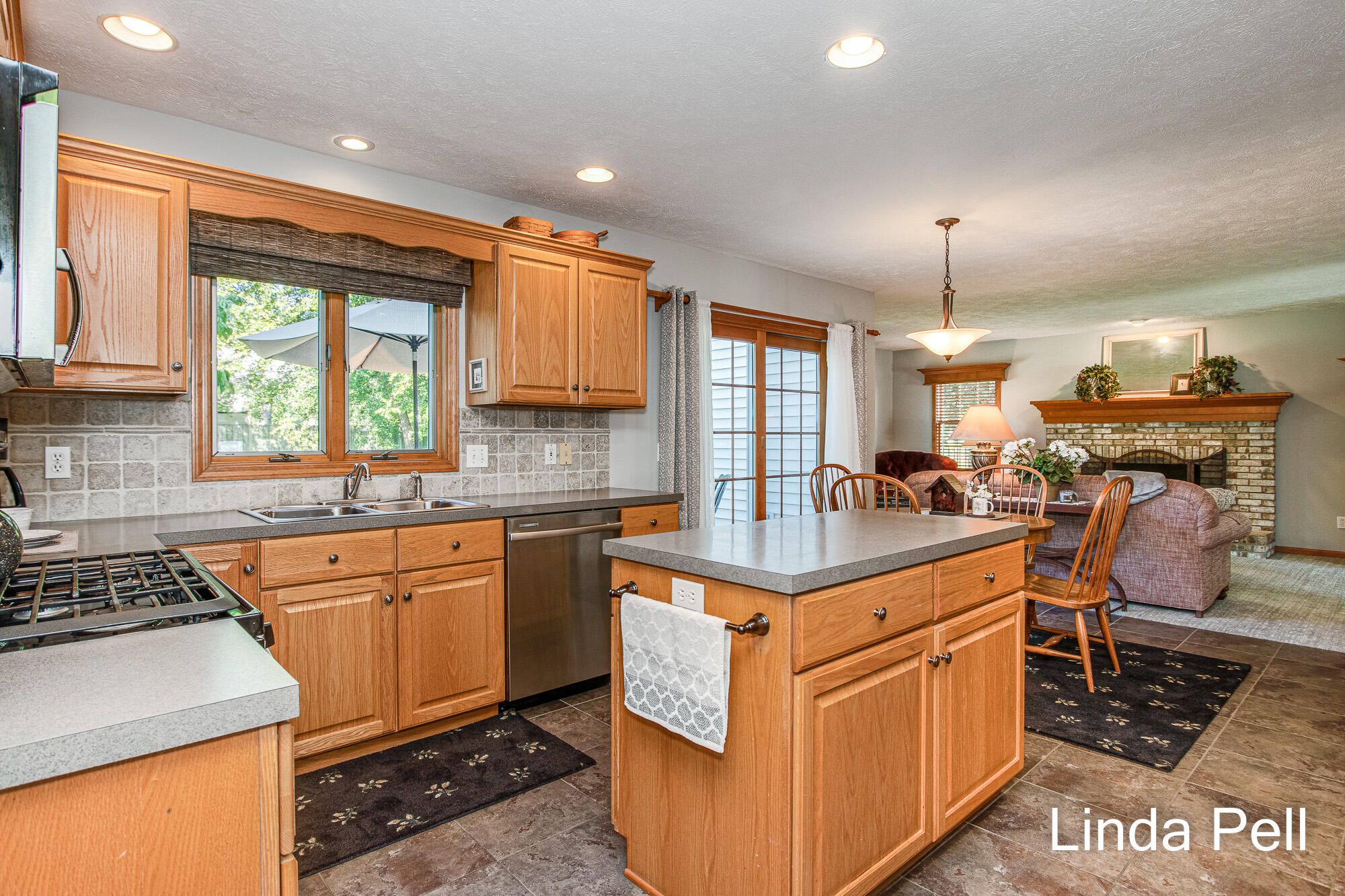1673 Riva Ridge Drive Southeast Grand Rapids, MI 49546 - Photo 16 of 47 019-IMG_4949ENF