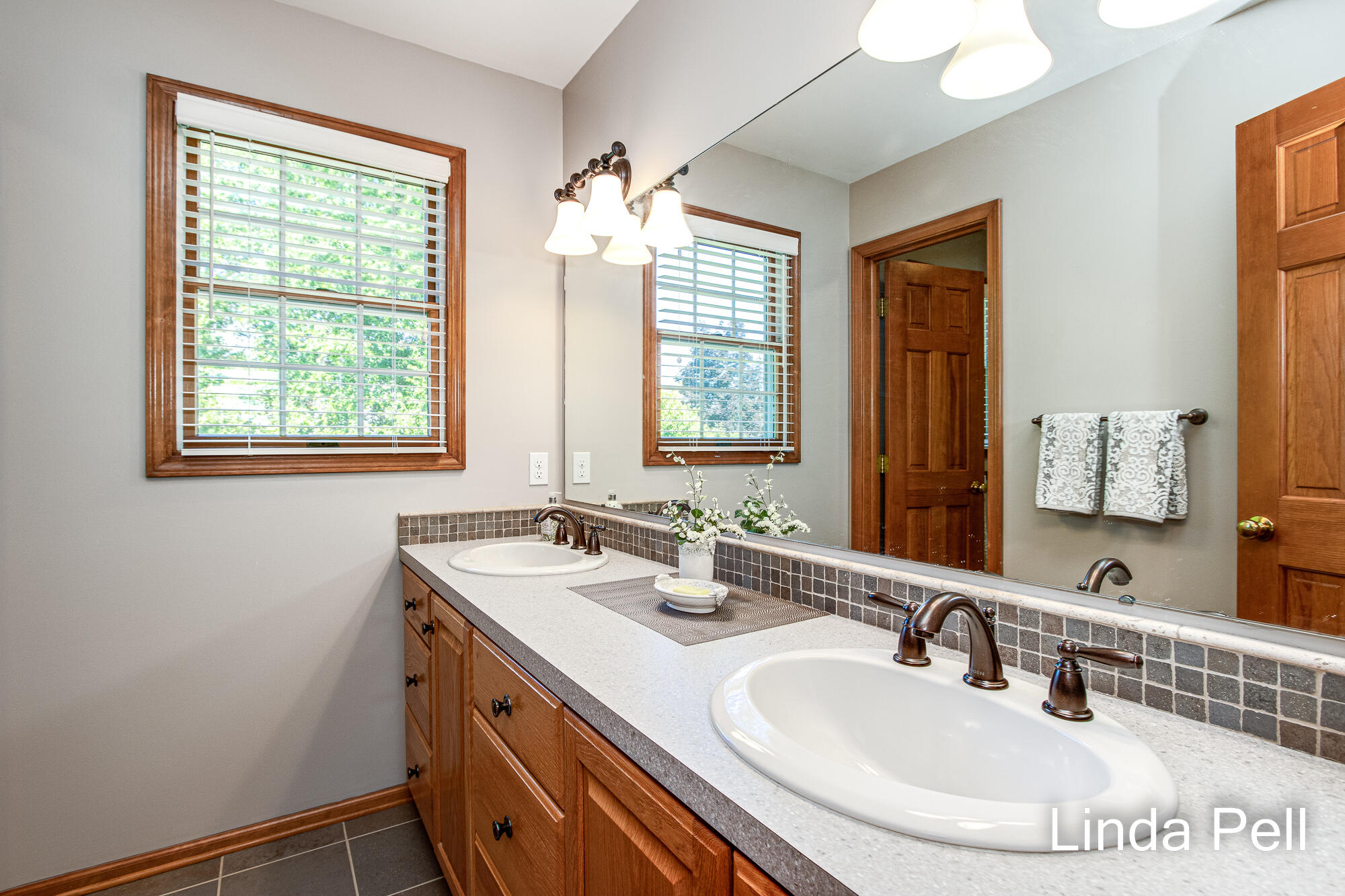 1673 Riva Ridge Drive Southeast Grand Rapids, MI 49546 - Photo 31 of 47 039-IMG_5095ENF