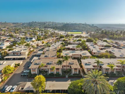 $490,000 | 6876 Hyde Park Drive, Unit G, San Diego, CA 92119