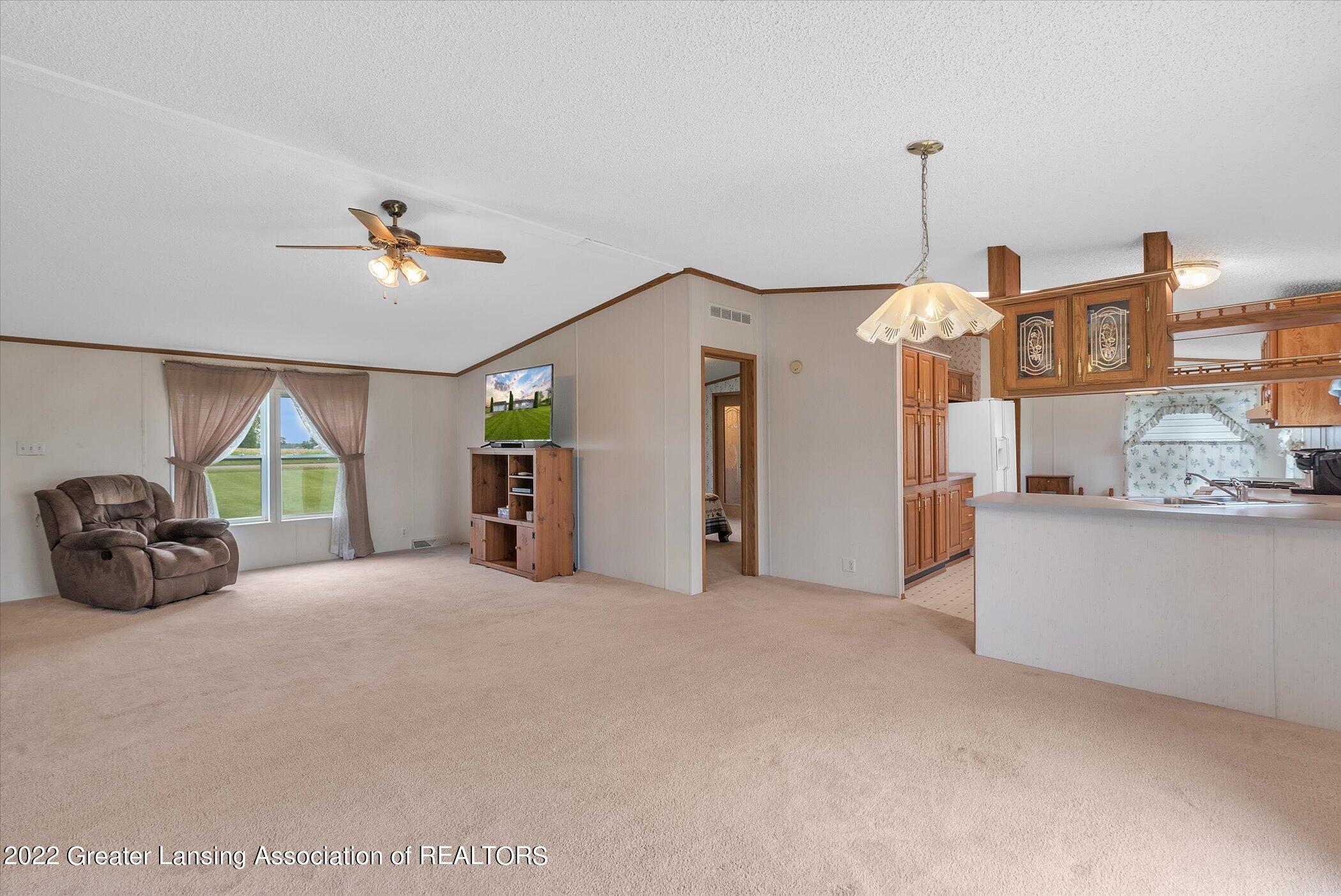 9190 Camden Road Pittsford, MI 49271 - Photo 10 of 45 13-9190-Camden-Rd-WindowStill-Real-Estat