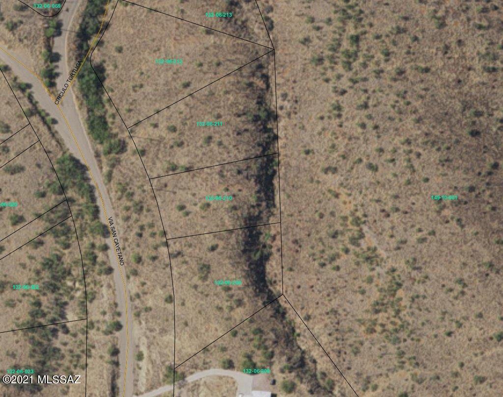 1695 Vía San Cayetano, Unit 7 Rio Rico, AZ 85648 - Photo 9 of 36