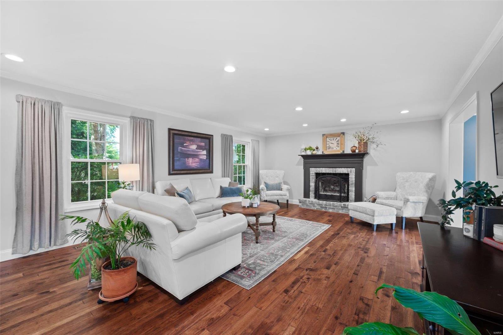 37 Ravens Pointe Lake St. Louis, MO 63367 - Photo 4 of 72