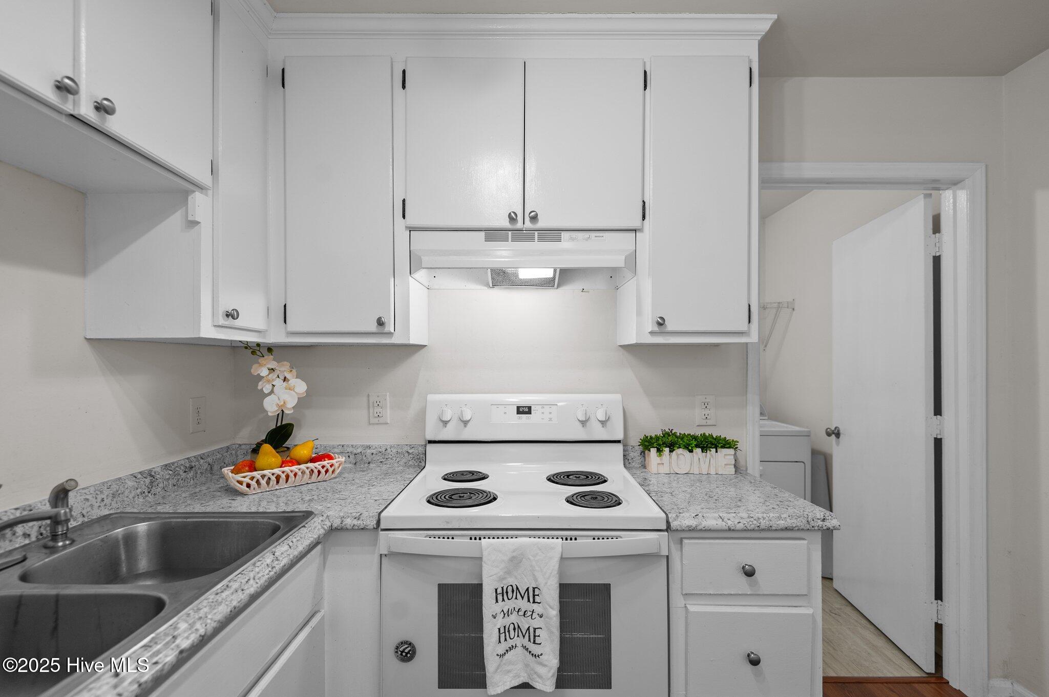 1803 Ruffleleaf Circle Wilson, NC 27893 - Photo 14 of 39 15-web-or-mls-_DSC6199