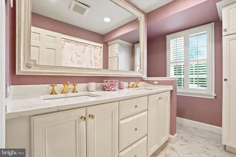 $1,395,000 | 736 Governor Circle, Newtown Square, PA 19073