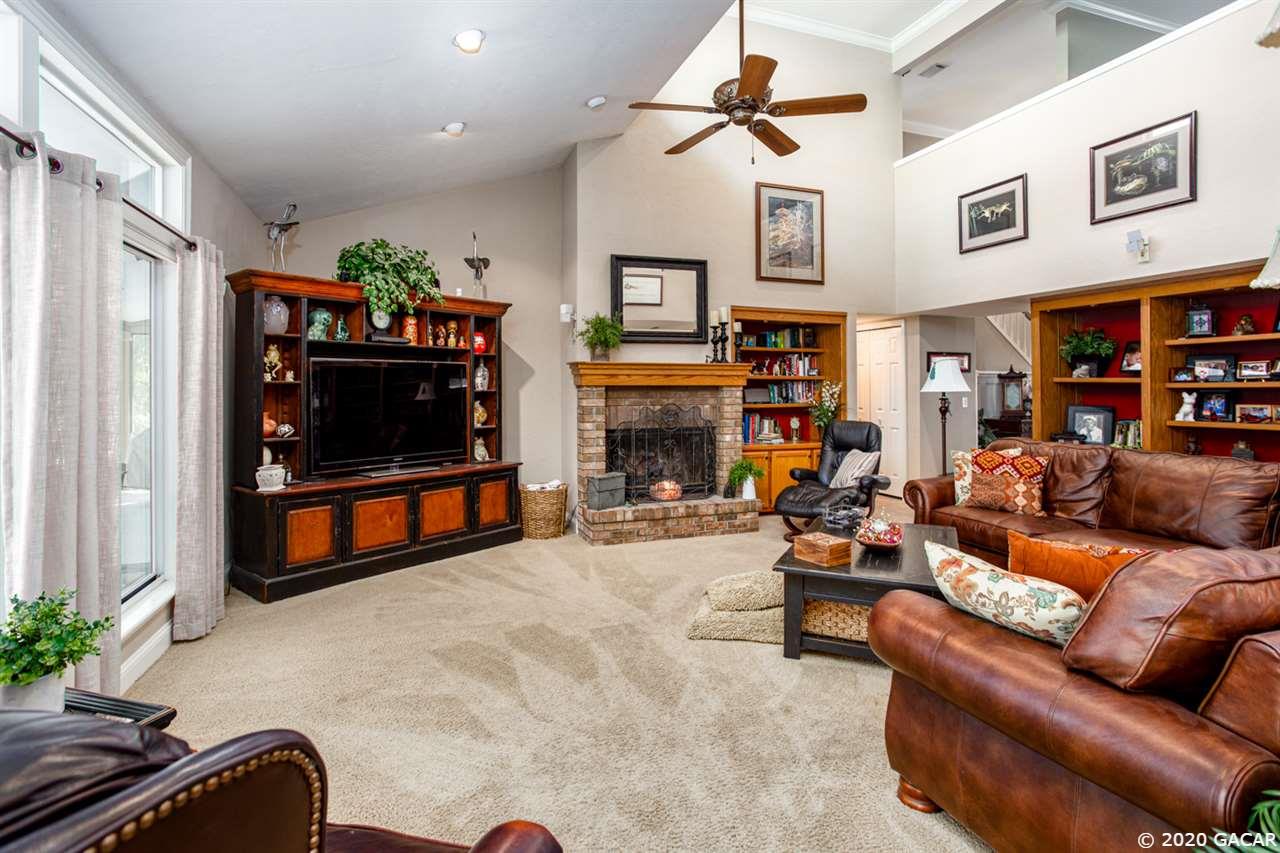 9916 Southwest 13th Place Gainesville, FL 32607 - Photo 16 of 29 Gallery Image 16