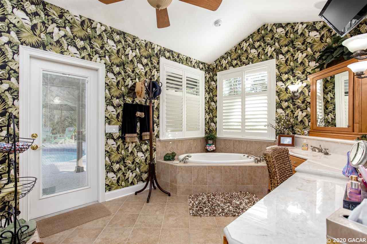 9916 Southwest 13th Place Gainesville, FL 32607 - Photo 23 of 29 Gallery Image 23