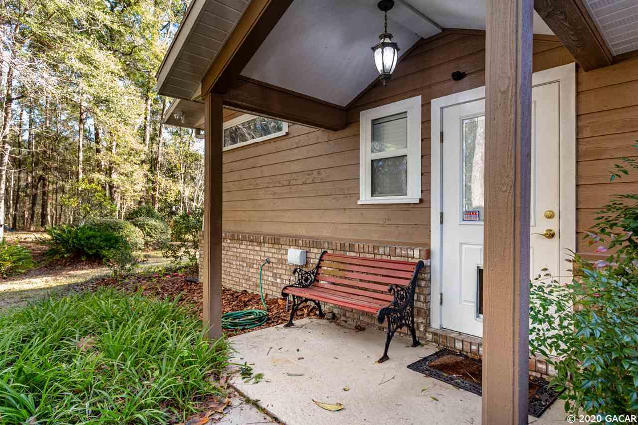 9916 Southwest 13th Place Gainesville, FL 32607 - Photo 9 of 29 Gallery Image 9