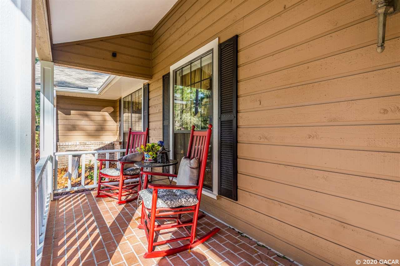 9916 Southwest 13th Place Gainesville, FL 32607 - Photo 10 of 29 Gallery Image 10