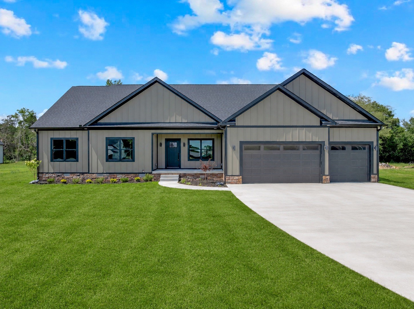 112 Pine Bluff Road Winchester, TN 37398 - Photo 1 of 58