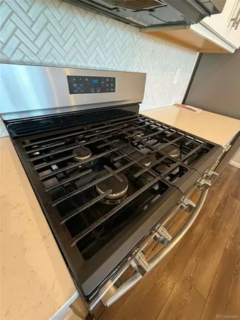 a close up of the stove