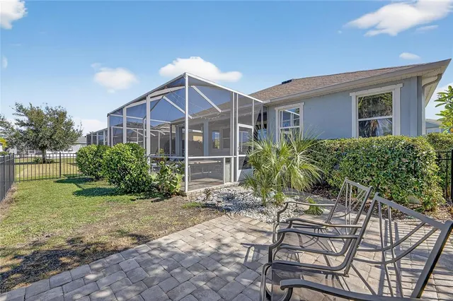 $464,000 | 5128 Admiral Pointe Drive, Apollo Beach, FL 33572