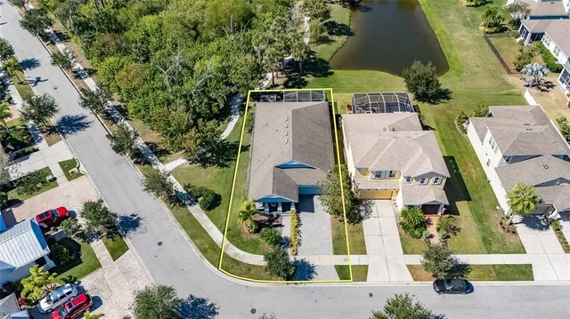 $464,000 | 5128 Admiral Pointe Drive, Apollo Beach, FL 33572