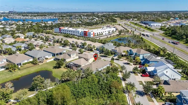 $464,000 | 5128 Admiral Pointe Drive, Apollo Beach, FL 33572