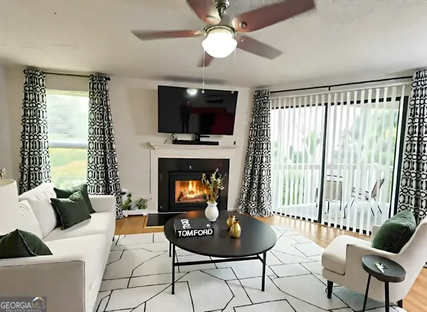 $149,500 | 6379 Wedgeview Court, Tucker, GA 30084