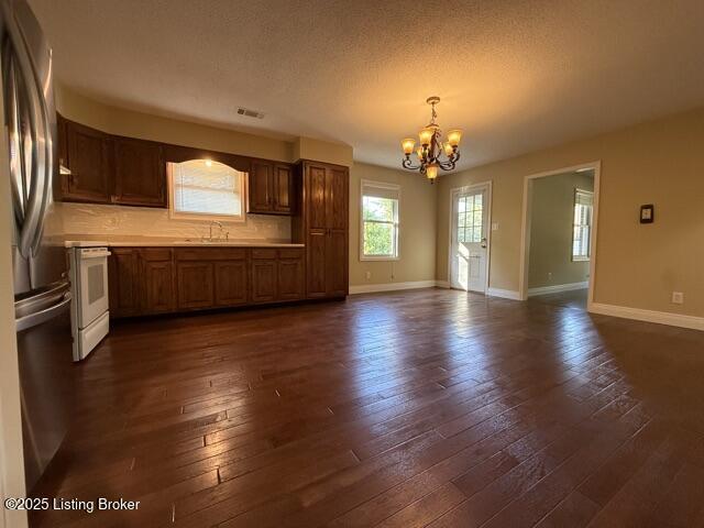 8930 Bardstown Road Elizabethtown, KY 42701 - Photo 14 of 40 IMG_1534