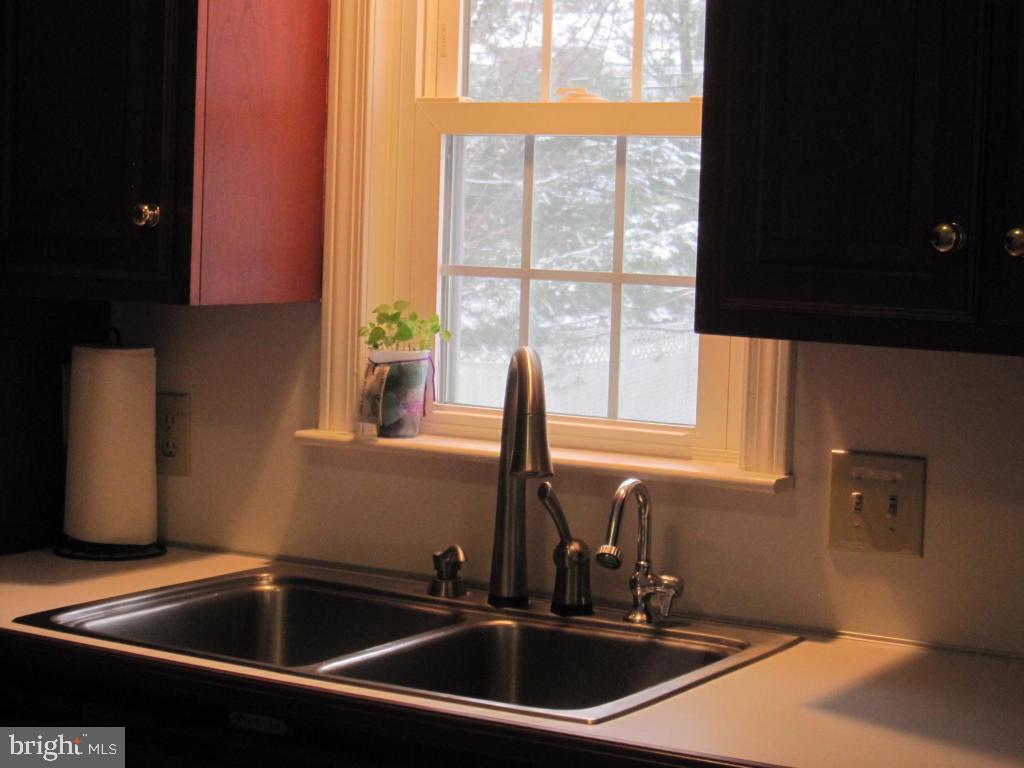3207 Randy Road Lancaster, PA 17601 - Photo 6 of 25 Gallery Image 6