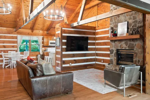 $949,900 | 11720 Fox Hill Road, Baxter, TN 38544