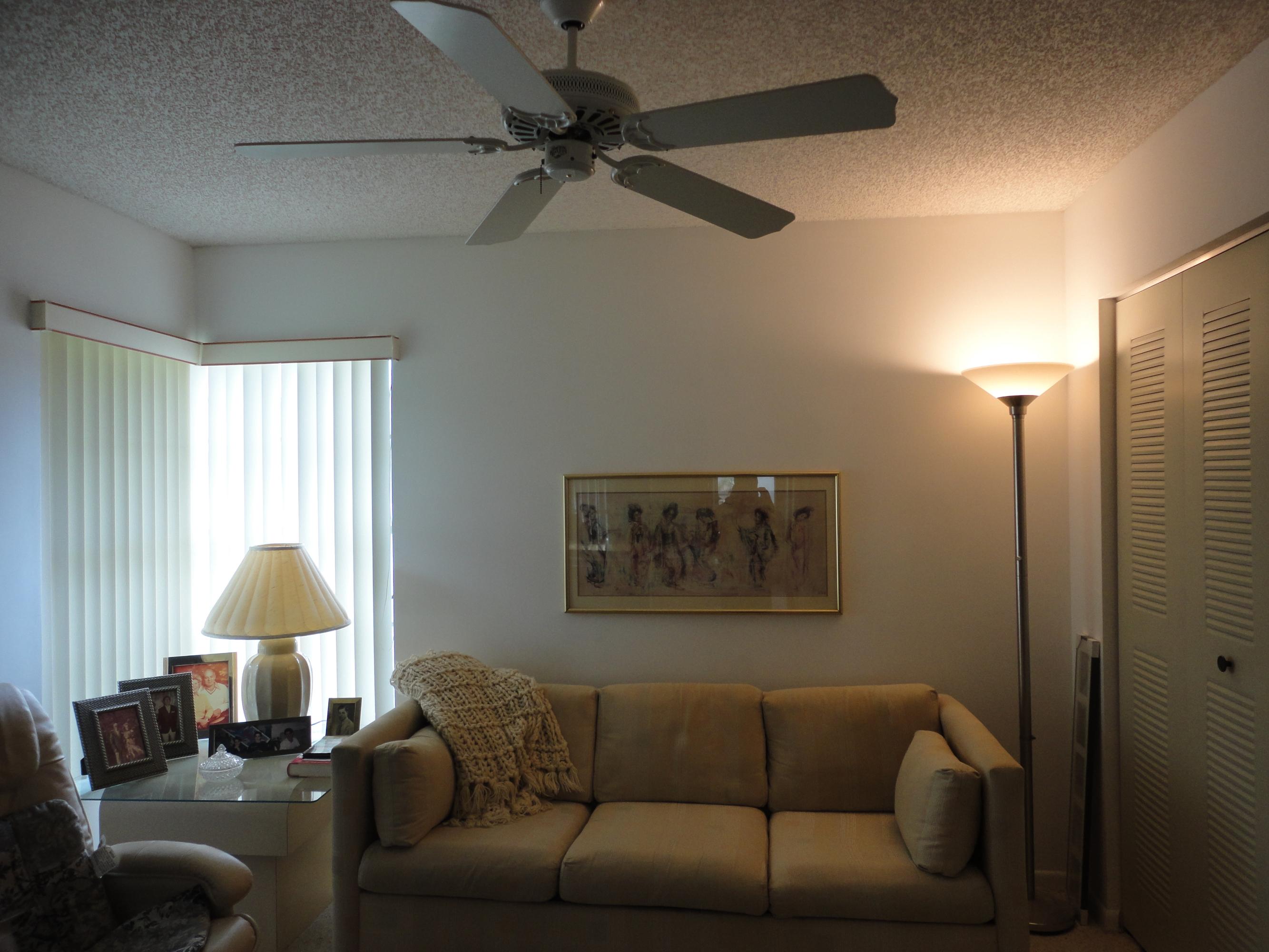 8946 Meadowlark Way, Unit D Boca Raton, FL 33496 - Photo 15 of 32 2nd Bedroom
