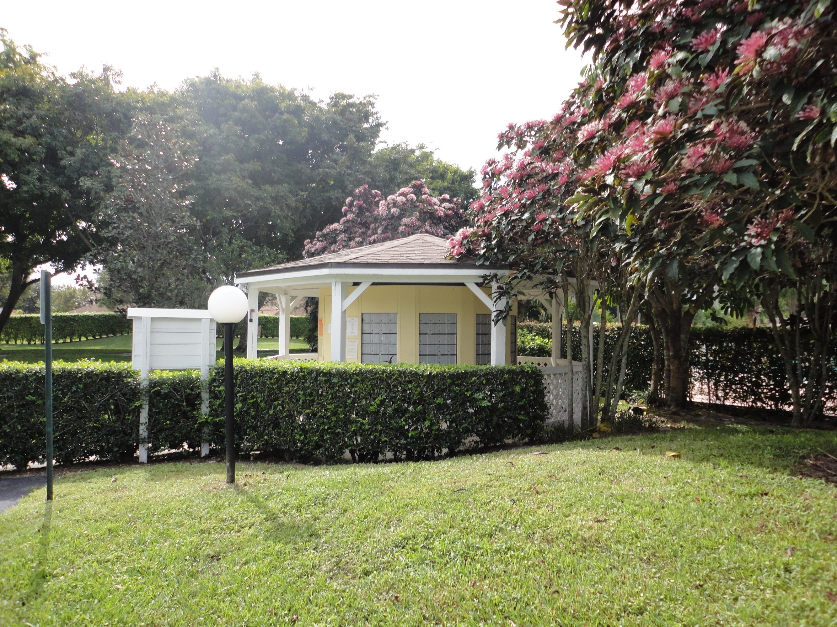 8946 Meadowlark Way, Unit D Boca Raton, FL 33496 - Photo 23 of 32 Mail Boxes
