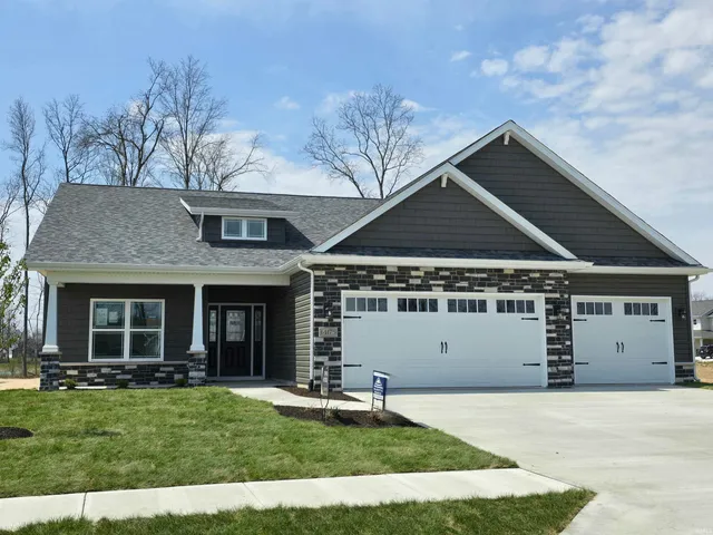 $439,900 | 14175 Hughies Cove, Fort Wayne, IN 46845