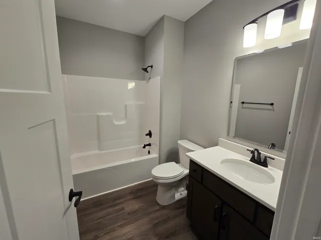 $439,900 | 14175 Hughies Cove, Fort Wayne, IN 46845