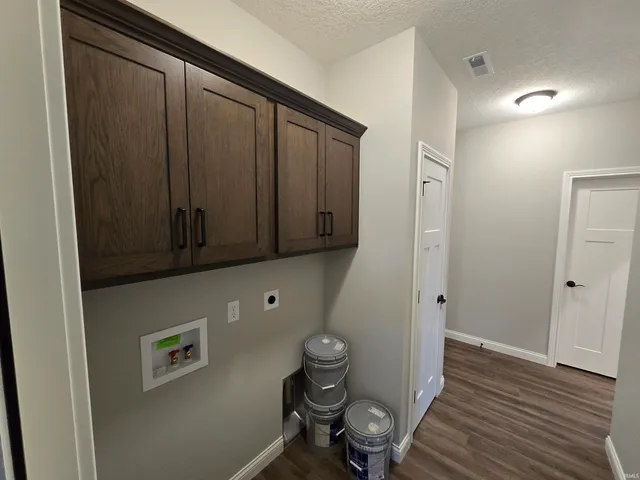 $439,900 | 14175 Hughies Cove, Fort Wayne, IN 46845