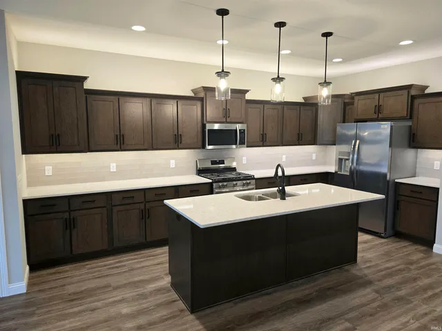 $439,900 | 14175 Hughies Cove, Fort Wayne, IN 46845