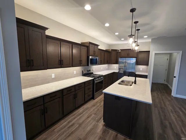 $439,900 | 14175 Hughies Cove, Fort Wayne, IN 46845