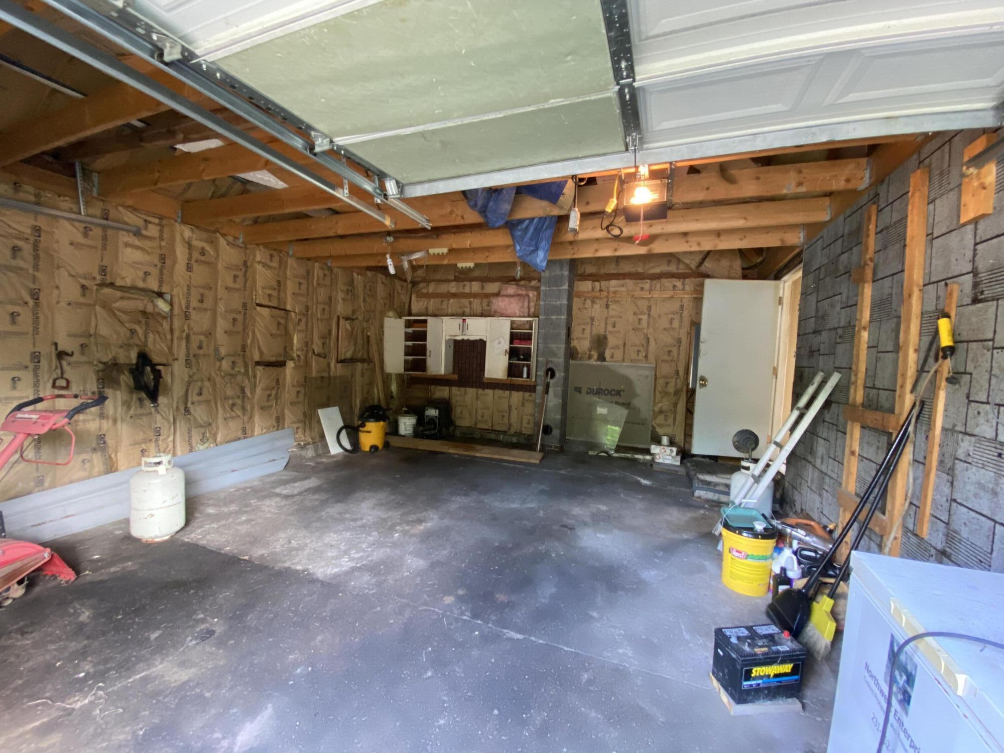 14069 9 Mile Road Kaleva, MI 49645 - Photo 5 of 15 IMG_0312