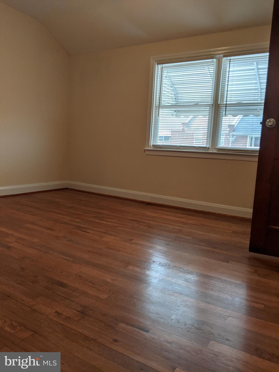 3927 Colchester Road Baltimore, MD 21229 - Photo 12 of 33 Bedroom