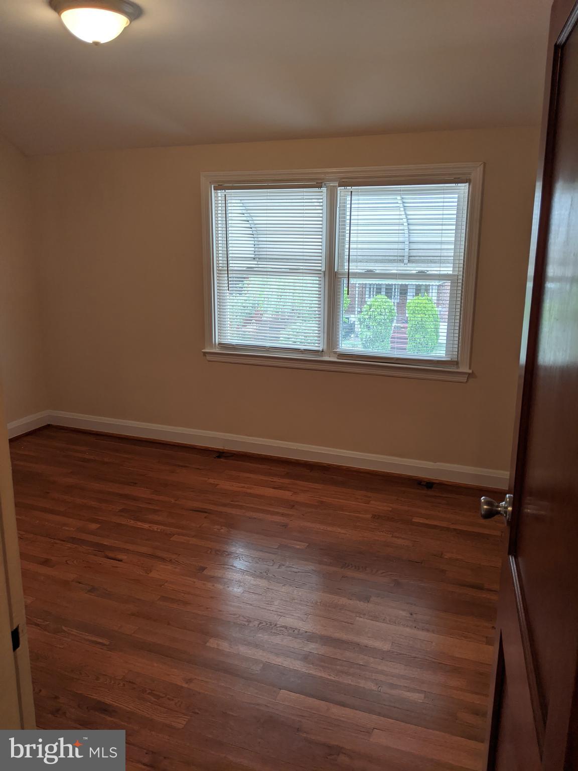3927 Colchester Road Baltimore, MD 21229 - Photo 13 of 33 Bedroom