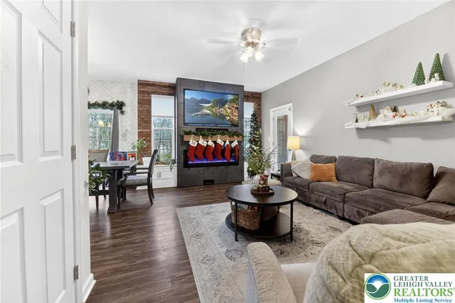 $474,999 | 4466 Stole Road, Emmaus, PA 18049