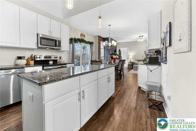 $474,999 | 4466 Stole Road, Emmaus, PA 18049