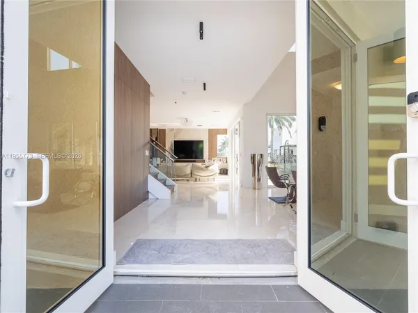 $20,000 | 7451 Northwest 103rd Court, Doral, FL 33178