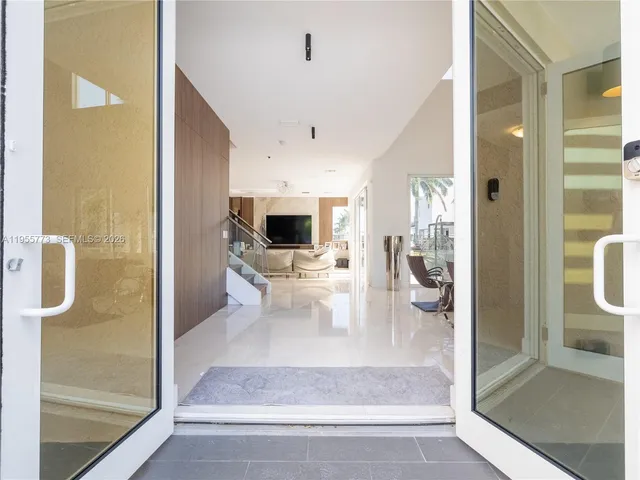 $20,000 | 7451 Northwest 103rd Court, Doral, FL 33178