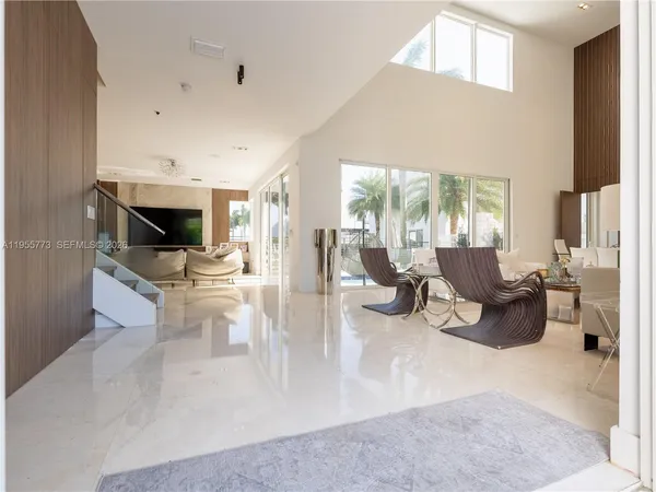 $20,000 | 7451 Northwest 103rd Court, Doral, FL 33178